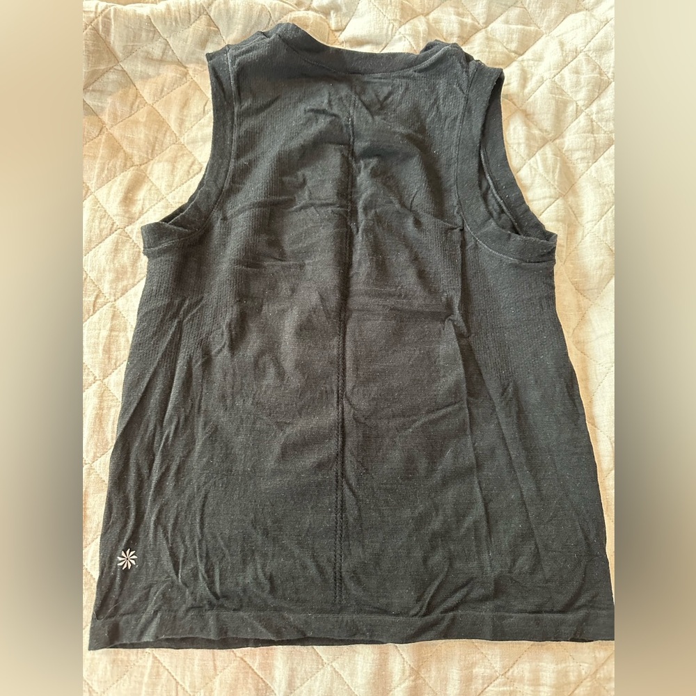 Black Athleta workout top size 8